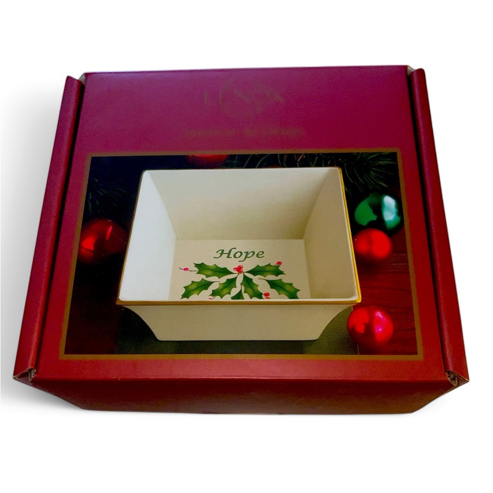 Lenox Square Holiday Hope Dish